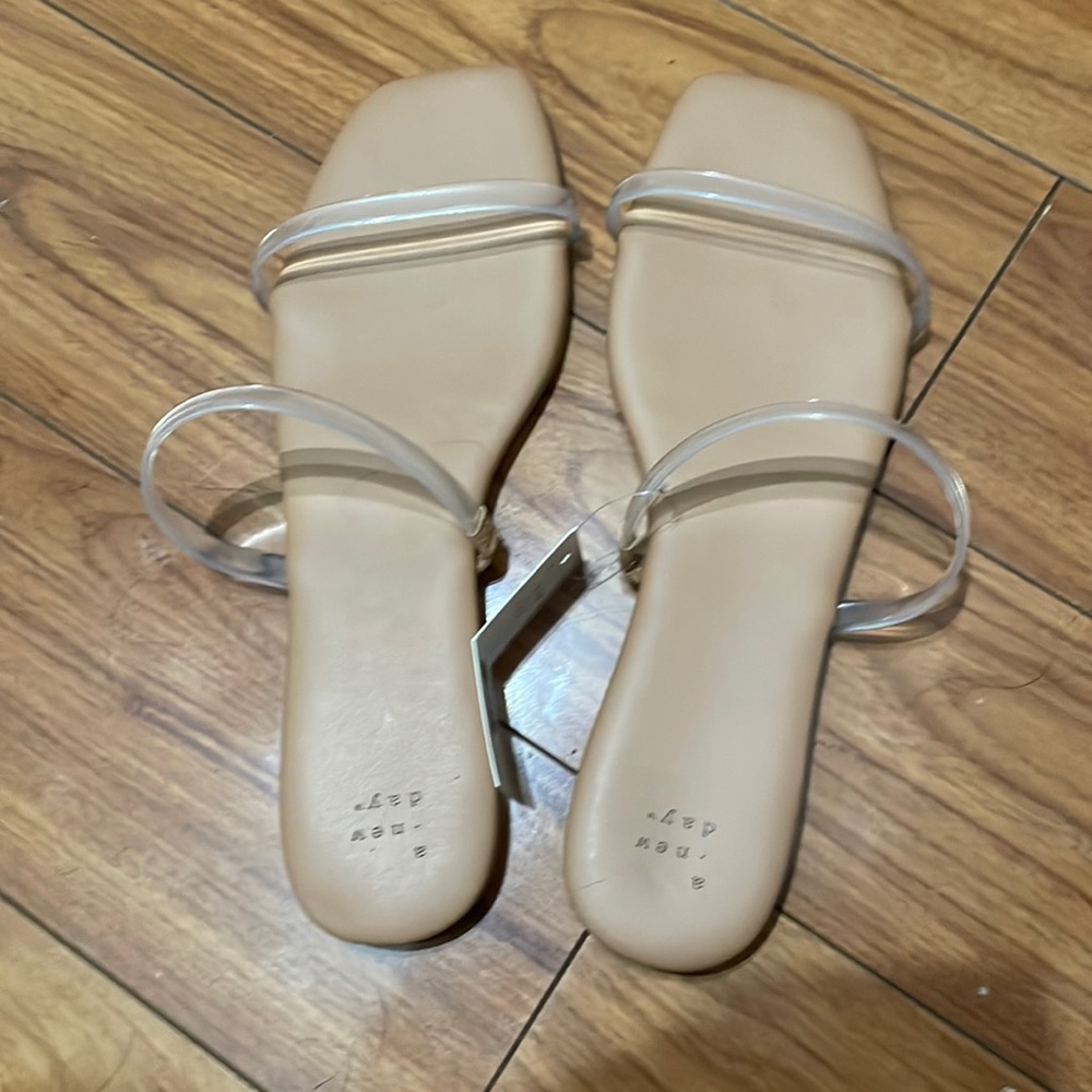 Women Sandal size 11